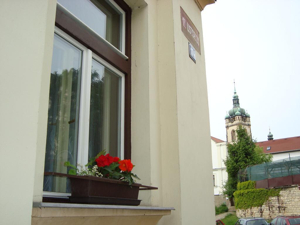 Hotel Jaro Melnik Bagian luar foto
