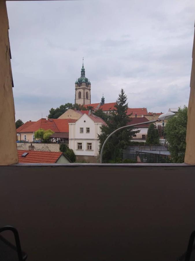 Hotel Jaro Melnik Bagian luar foto
