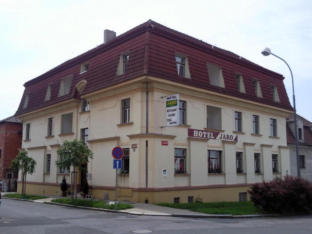 Hotel Jaro Melnik Bagian luar foto